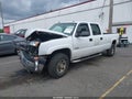 Photo 2 of 21 — 2005 Chevrolet Silverado 3500