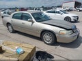 Photo 1 of 17 — 2004 Lincoln Town Car