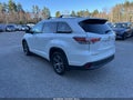 Photo 3 of 10 — 2016 Toyota Highlander