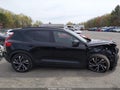 Photo 14 of 17 — 2019 Volvo XC40