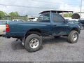 Photo 12 of 20 — 1998 Toyota Tacoma