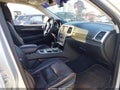 Photo 5 of 12 — 2011 Jeep Grand Cherokee