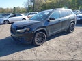 Photo 2 of 16 — 2023 Jeep Cherokee