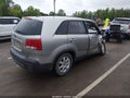 Photo 4 of 17 — 2013 Kia Sorento
