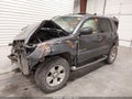 Photo 2 of 16 — 2004 Toyota 4Runner