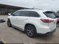 Photo 3 of 17 — 2016 Toyota Highlander