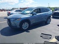Photo 2 of 17 — 2024 Toyota Corolla Cross