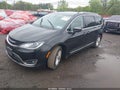 Photo 2 of 17 — 2018 Chrysler Pacifica