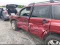 Photo 6 of 16 — 2004 Mitsubishi Endeavor