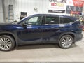 Photo 15 of 17 — 2025 Toyota Highlander