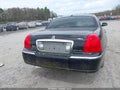 Photo 16 of 16 — 2007 Lincoln Town Car