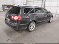 Photo 4 of 17 — 2010 Volkswagen Passat