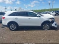 Photo 13 of 16 — 2016 Kia Sorento