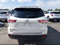 Photo 16 of 16 — 2016 Toyota Highlander
