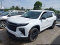 Photo 2 of 16 — 2025 Chevrolet Traverse