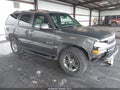 Photo 1 of 14 — 2002 Chevrolet Tahoe