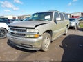 2005 Chevrolet Suburban 1500 — photo 2 of 20 | VIN 1GNEC16Z45J106548
