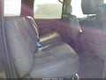 2005 Chevrolet Suburban 1500 — photo 8 of 20 | VIN 1GNEC16Z45J106548