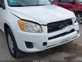Photo 17 of 18 — 2012 Toyota RAV4