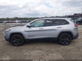 Photo 14 of 16 — 2018 Jeep Cherokee