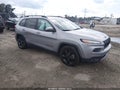 Photo 1 of 16 — 2018 Jeep Cherokee