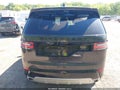 Photo 16 of 18 — 2020 Land Rover Discovery