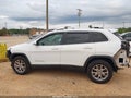 Photo 14 of 19 — 2016 Jeep Cherokee