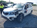 Photo 2 of 16 — 2013 Kia Sorento