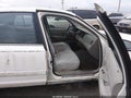 1999 Ford Crown Victoria — photo 5 of 11 | VIN 2FAFP73W6XX114407