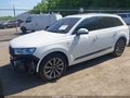 Photo 2 of 17 — 2017 Audi Q7