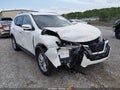 Photo 6 of 16 — 2017 Nissan Rogue