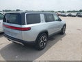 2024 Rivian R1S — photo 4 of 18 | VIN 7PDSGABA1RN033534