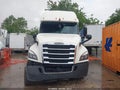 2018 Freightliner New Cascadia 126 — photo 14 of 17 | VIN 3AKJHHDR6JSJR0548