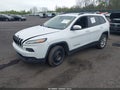 Photo 2 of 16 — 2017 Jeep Cherokee