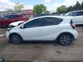 Photo 14 of 16 — 2018 Toyota Prius C