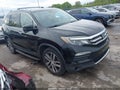 Photo 1 of 16 — 2016 Honda Pilot