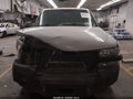 Photo 13 of 17 — 2004 Chevrolet Suburban 2500