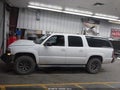 Photo 15 of 17 — 2004 Chevrolet Suburban 2500