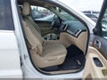 Photo 5 of 16 — 2014 Jeep Grand Cherokee