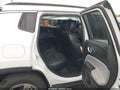 2024 Jeep Compass — photo 8 of 16 | VIN 3C4NJDBN5RT604906