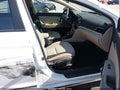 2019 Hyundai Elantra — photo 5 of 16 | VIN 5NPD74LF5KH482930