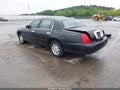 Photo 3 of 15 — 2000 Lincoln Town Car