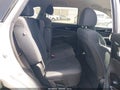 2019 Kia Sorento — photo 8 of 18 | VIN 5XYPG4A36KG577638