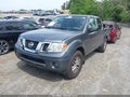 Photo 2 of 15 — 2018 Nissan Frontier