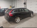 Photo 4 of 16 — 2015 Volvo V60