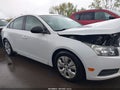 Photo 13 of 16 — 2013 Chevrolet Cruze