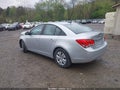 Photo 3 of 16 — 2016 Chevrolet Cruze Limited