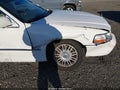 Photo 13 of 14 — 2008 Lincoln Town Car