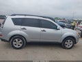 Photo 13 of 16 — 2007 Mitsubishi Outlander