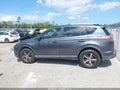 Photo 14 of 19 — 2018 Toyota RAV4